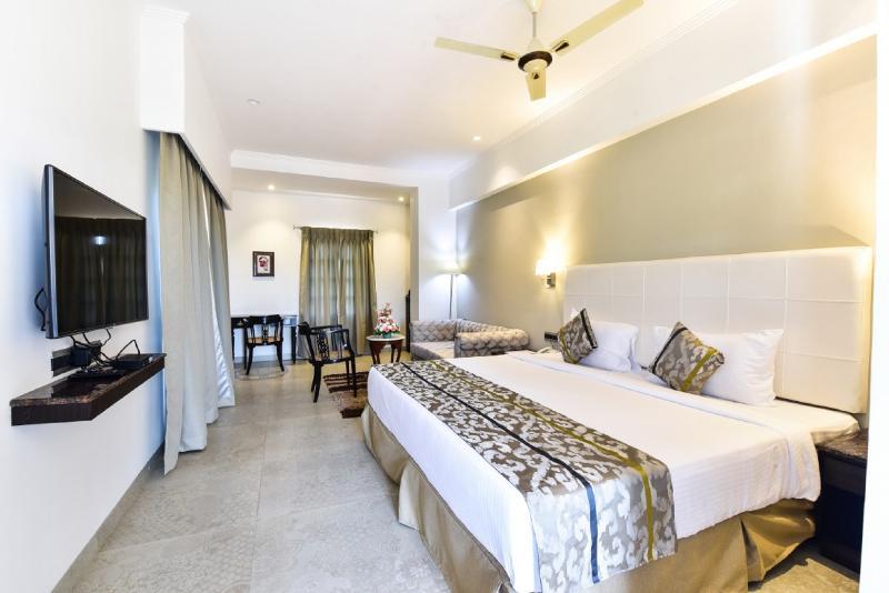 Silver Sands Serenity Candolim Bagian luar foto