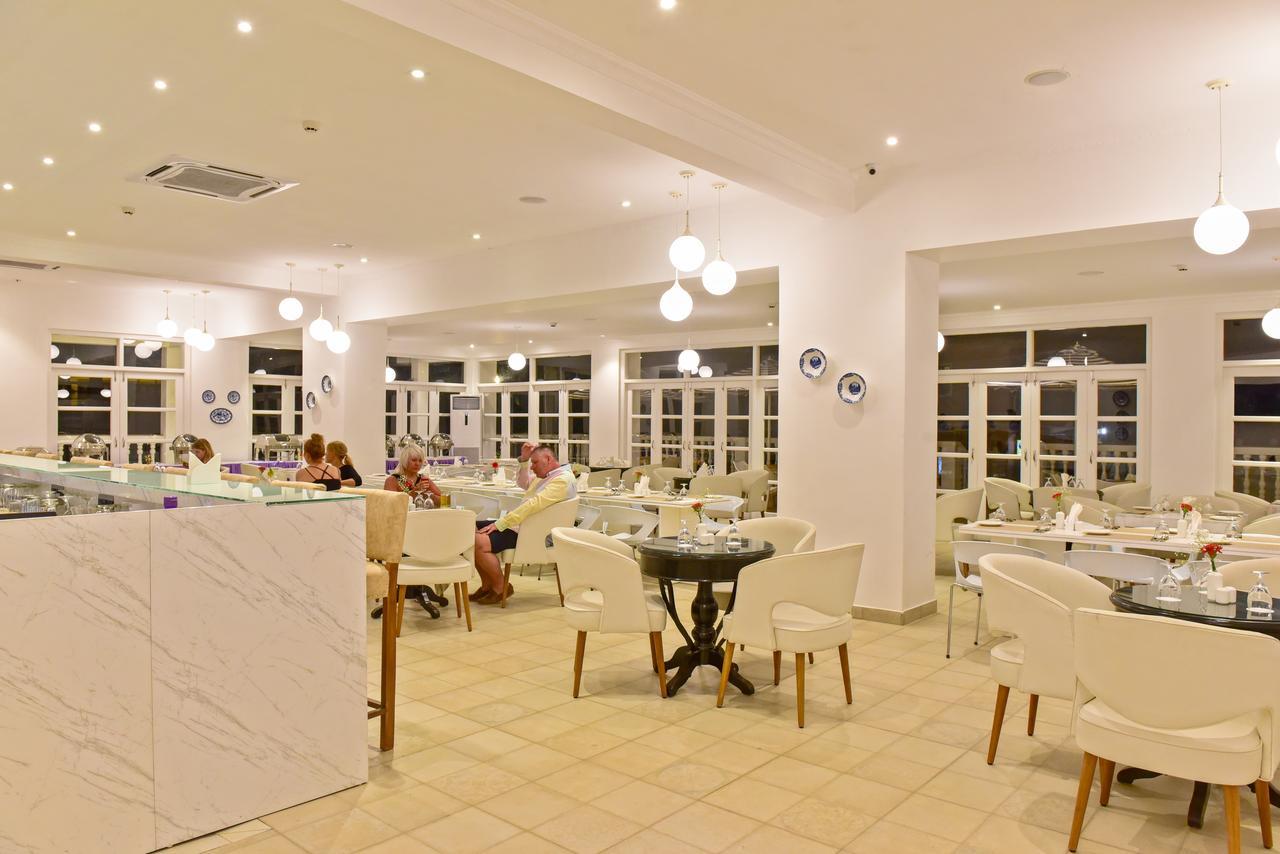 Silver Sands Serenity Candolim Bagian luar foto